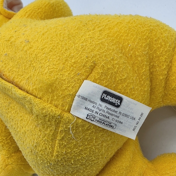 Vintage 1998 Playskool Teletubbies Laa-Laa Yellow Talking Plush Toy - Picture 5 of 6